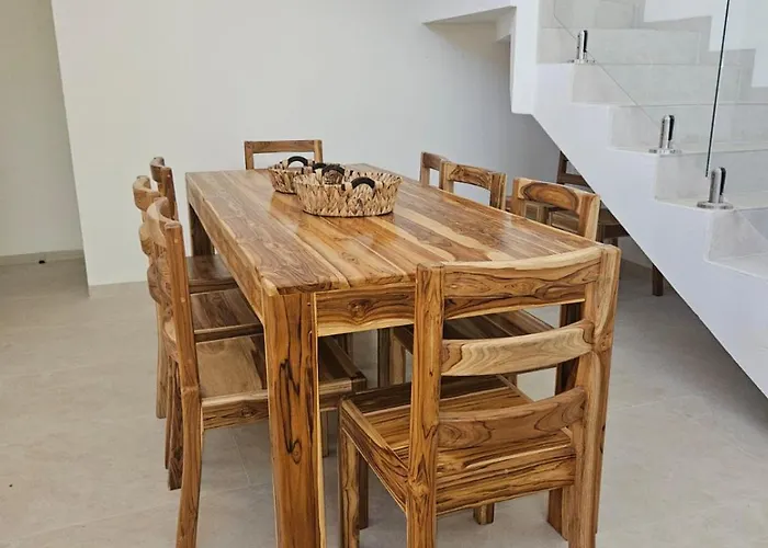 Praga House * Playa Grande