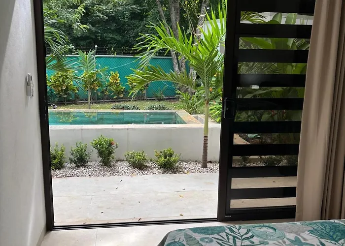 Praga House Playa Grande